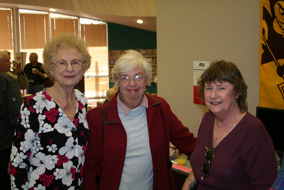 Madelyn Wright, Sue Blumer, Joan Leard