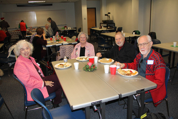 2018 Holiday Potluck & Bake Sale