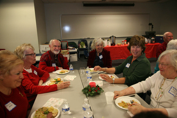 Cecelia Hook, Carol Berg, Maynard and Sue Blumer, Karen Hammann, Maxine LaRoux