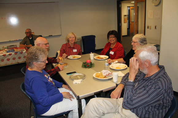 2018 Holiday Potluck & Bake Sale