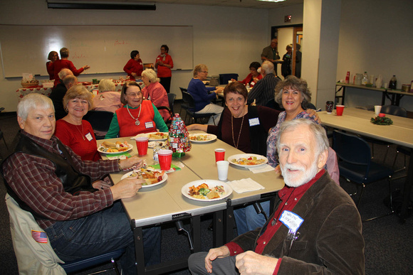 2018 Holiday Potluck & Bake Sale